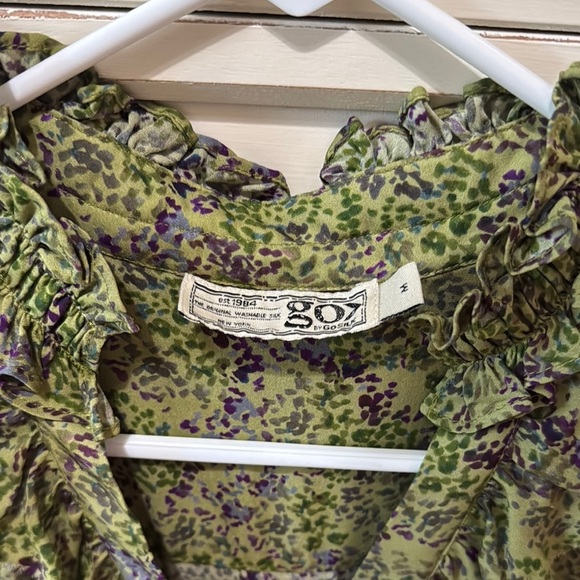 GO BY GO SILK Green Brown Ruffled Sleeveless Blouse - Picture 2 of 4